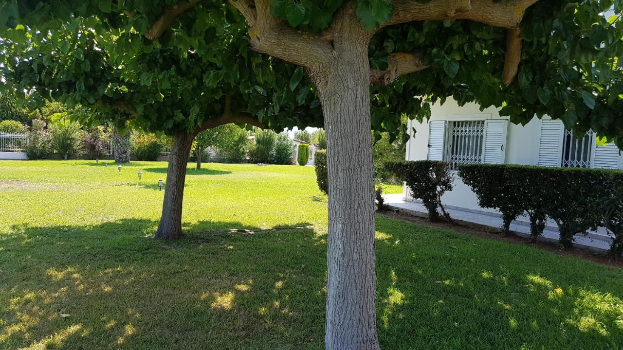 Silver Villa Raches Maisonette & Green Kouvela Exterior photo