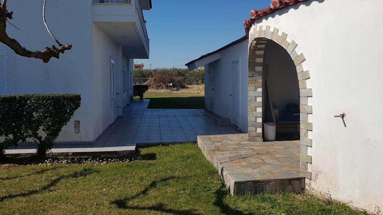 Silver Villa Raches Maisonette & Green Kouvela Exterior photo